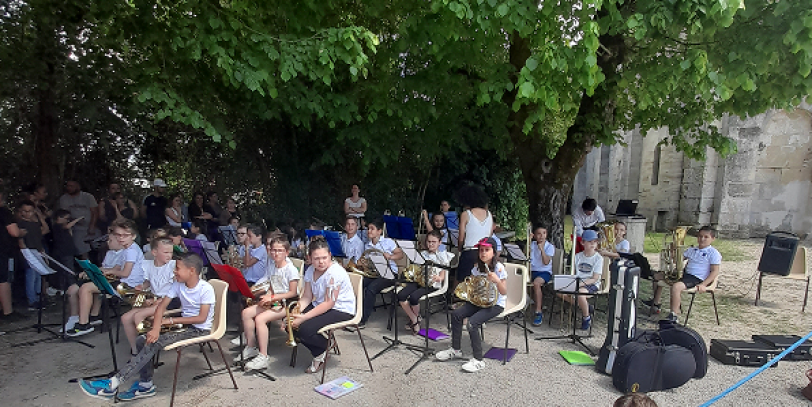 orchestre à l'école.png